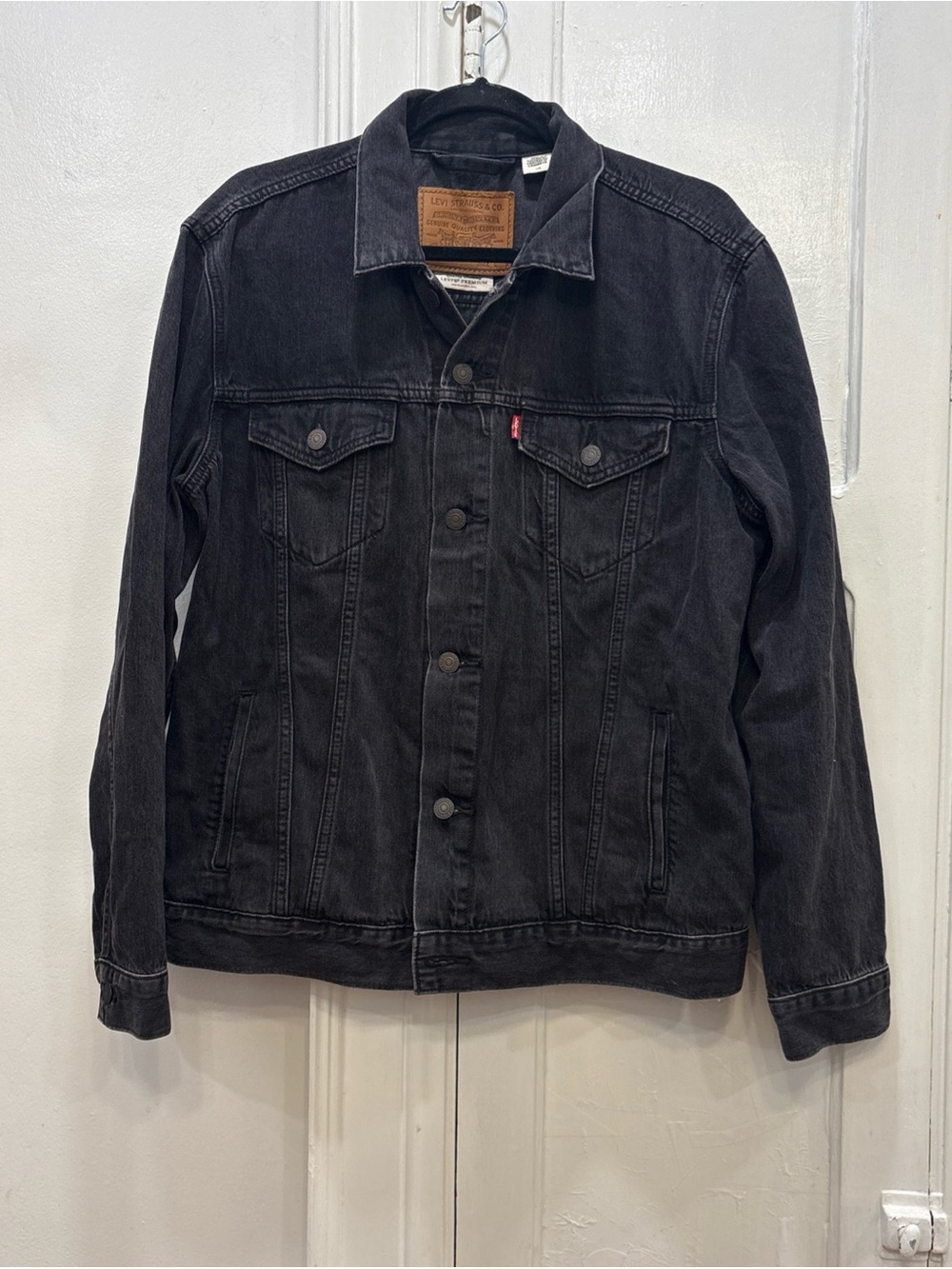 Levis Denim Trucker Jacket Men's Large Gray Charcoal Button Red Tab